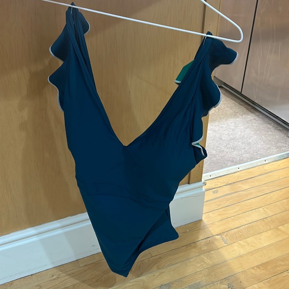 Summersalt one piece bathing suit